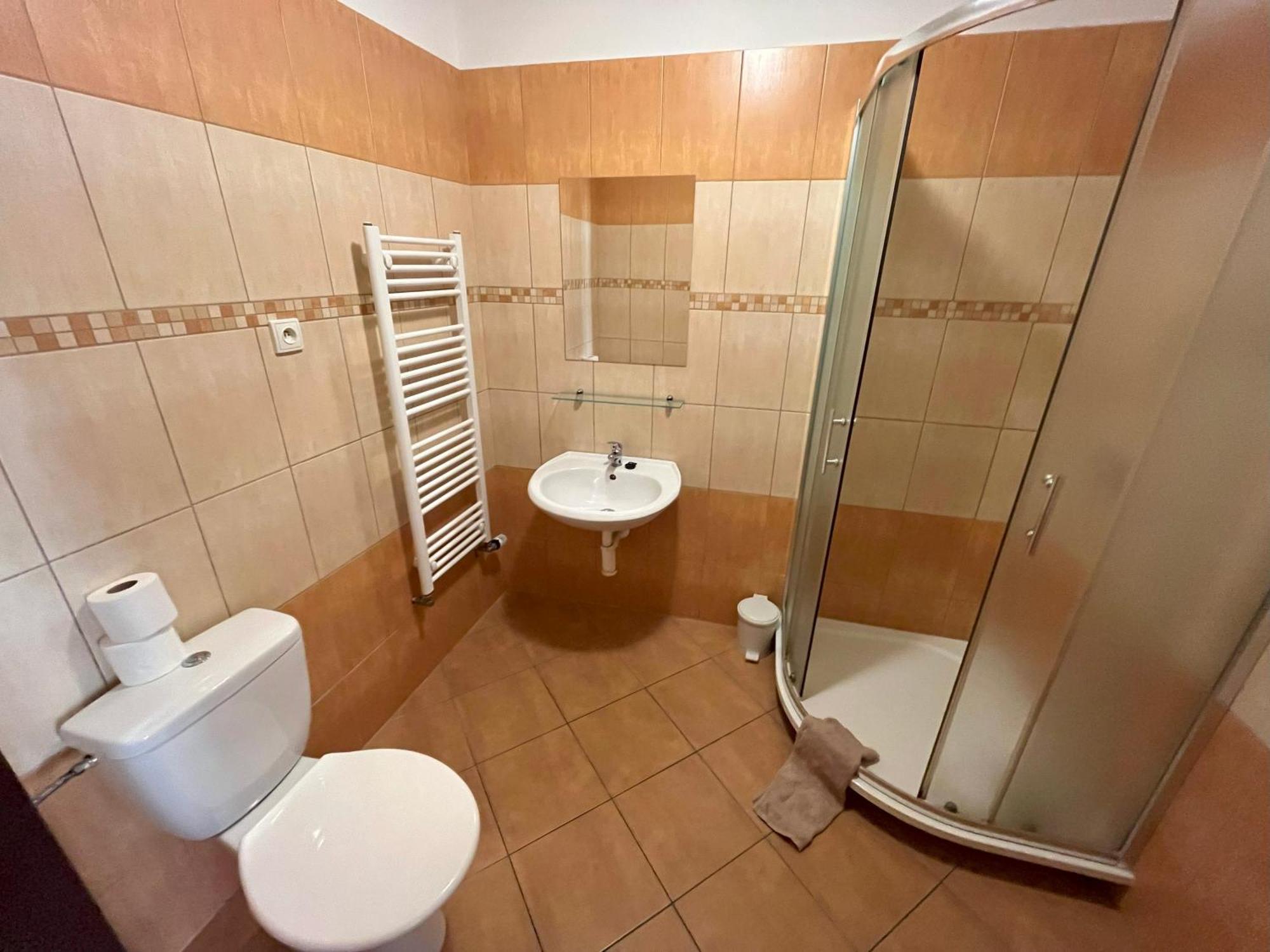 Penzion Krmelec Chrudim Bagian luar foto