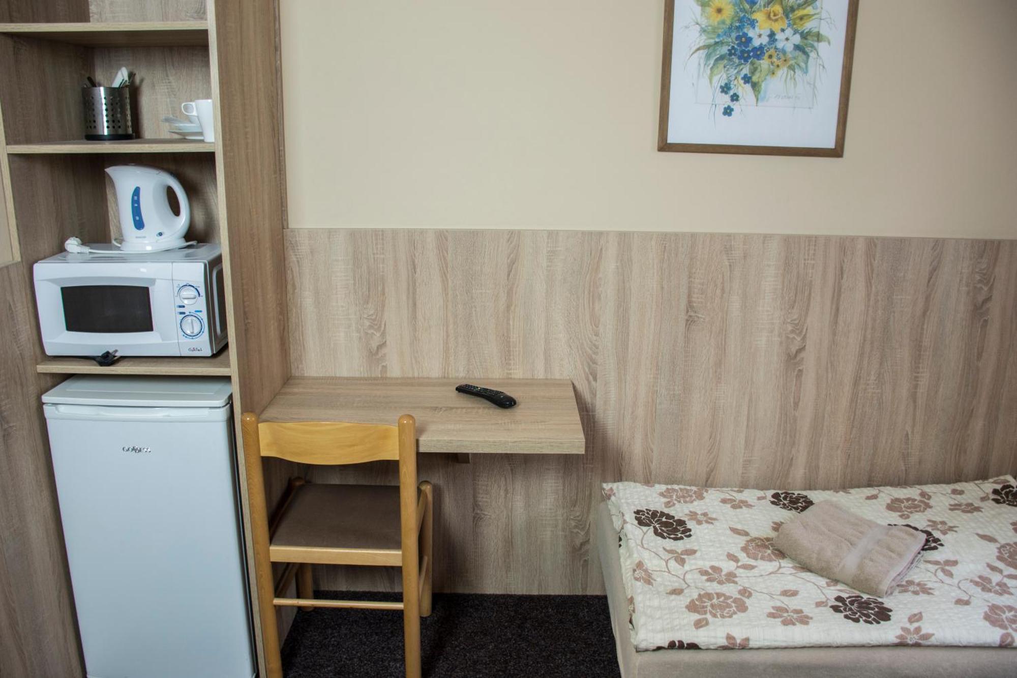 Penzion Krmelec Chrudim Bagian luar foto
